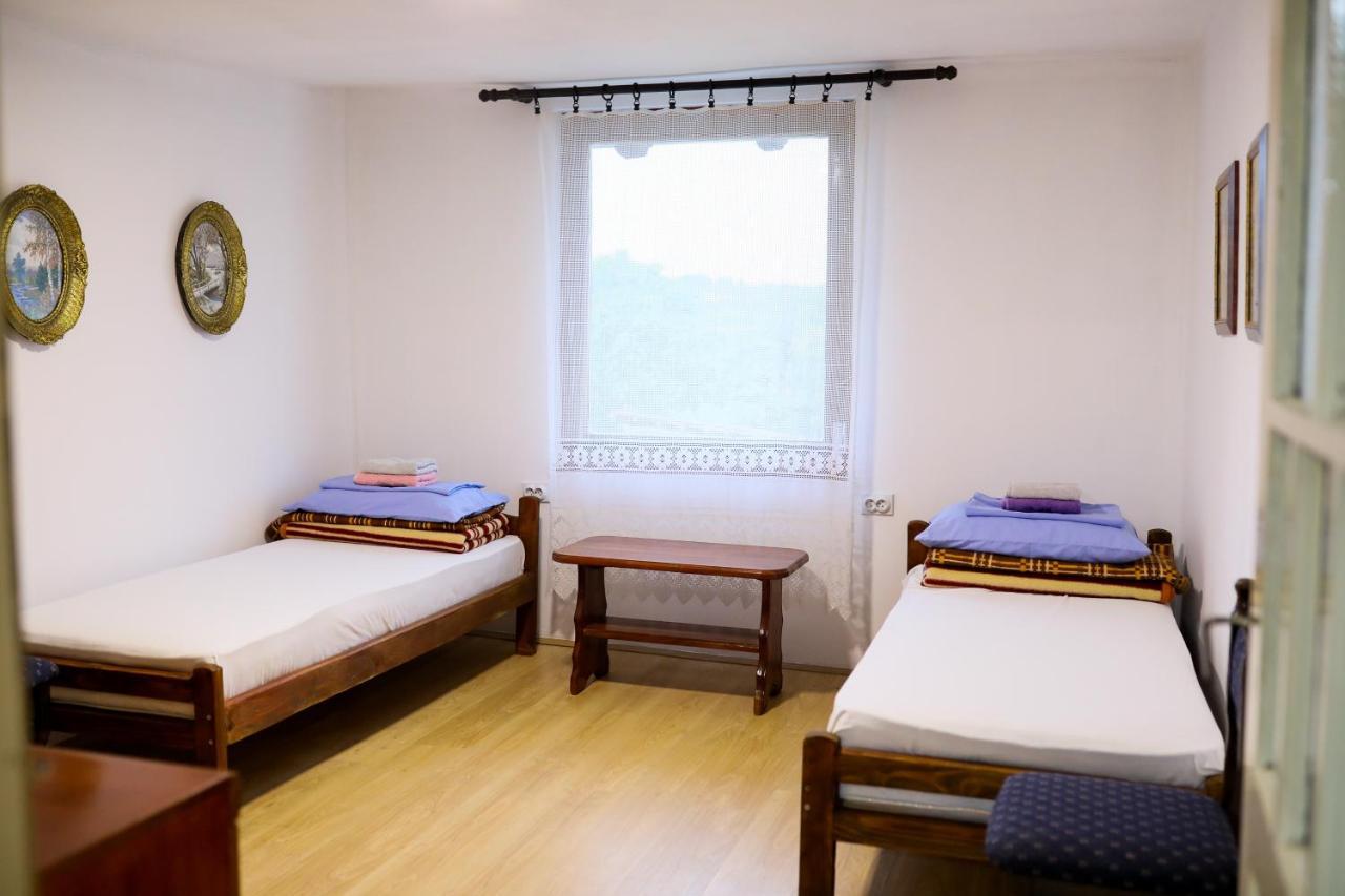 Green Apartments Kursumlija Extérieur photo